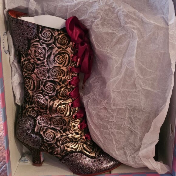 Irregular Choice Shoes - Irregular Choice Chimney Smoke Boots rose pink size 38